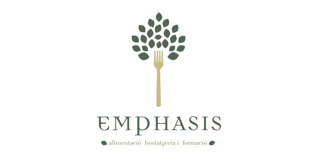 Emphasis Guest House Casserres Ngoại thất bức ảnh